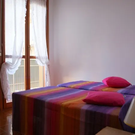 公寓 Comfy Flat For Pool's Lovers - Beahost