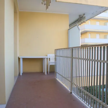 公寓 Comfy Flat For Pool's Lovers - Beahost 比比翁